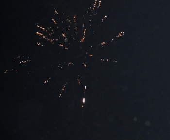 Ohňostroj na Nový rok 2016