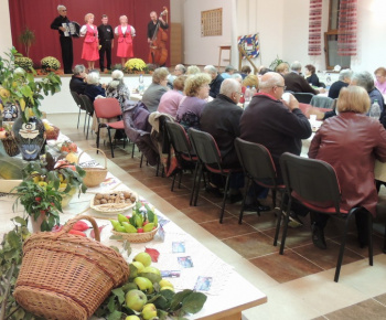 Posedenie s dôchodcami 26.10.2015