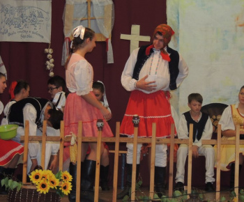 Úcta k starším a ukončenie projektu Karpatskej nadácie