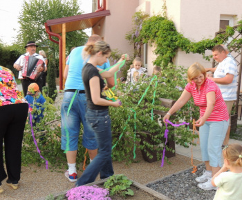 Stavanie mája 2013