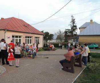 Stavanie mája 2013