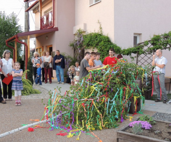 Stavanie mája 2013