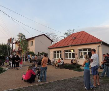 Stavanie mája 2013