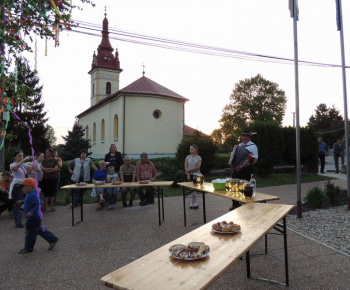 Stavanie mája 2013