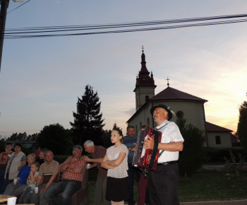 Stavanie mája 2013