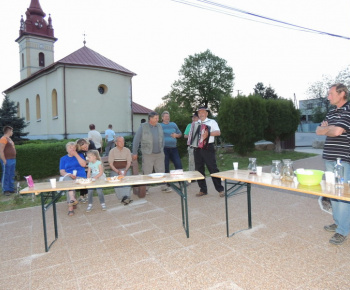 Stavanie mája 2013