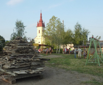 Oslavy SNP a vatra