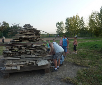 Oslavy SNP a vatra