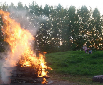 Oslavy SNP a vatra