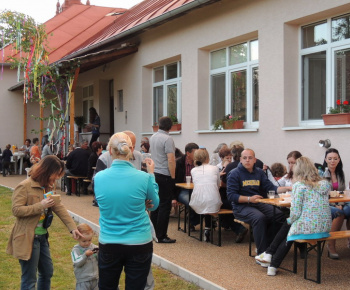 Máj 2014