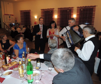 1. ples športovcov 2014