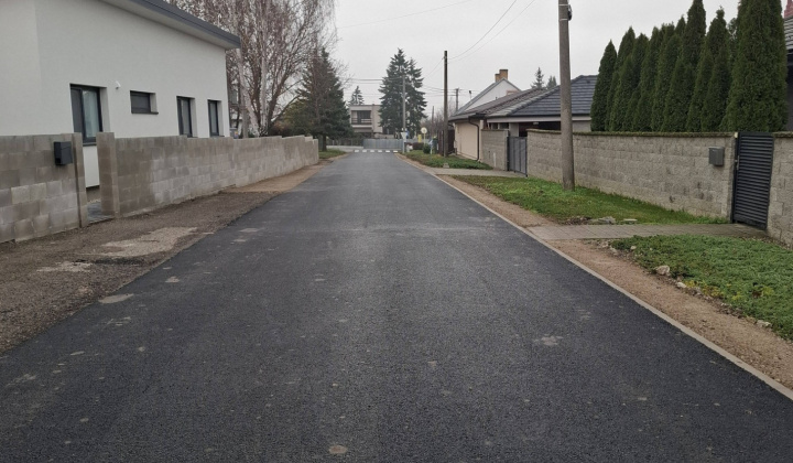 Rekonštrukcia časti miestnych komunikácii v obci Hažín
