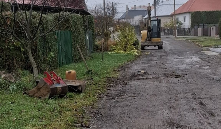Rekonštrukcia časti miestnych komunikácii v obci Hažín