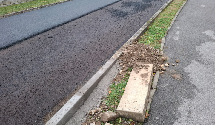 Rekonštrukcia časti miestnych komunikácii v obci Hažín