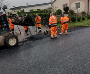 Rekonštrukcia časti miestnych komunikácii v obci Hažín
