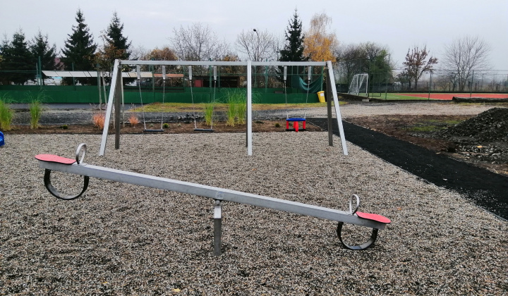 Ihriská, športoviská a fitnes