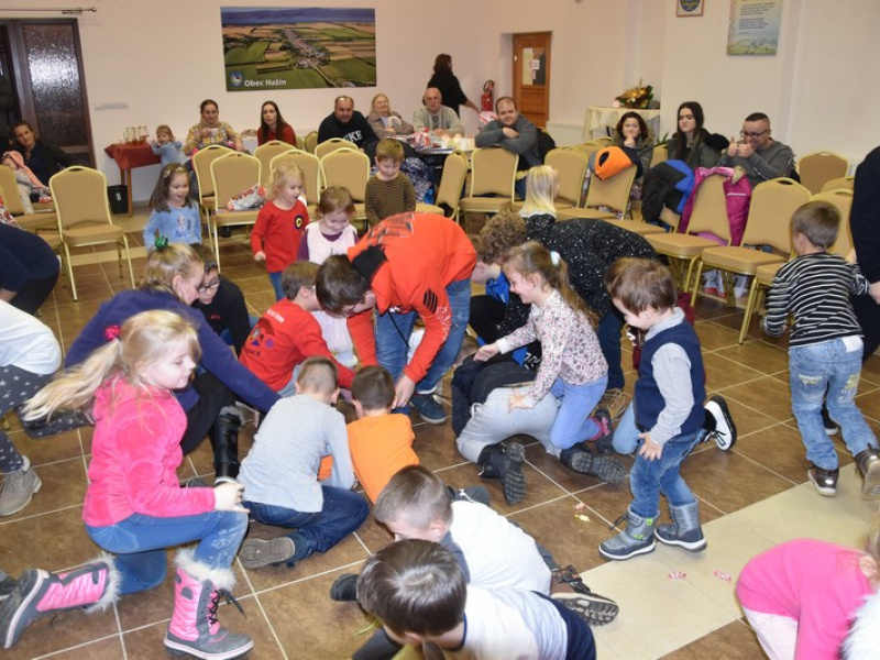 Stavanie mája 2013