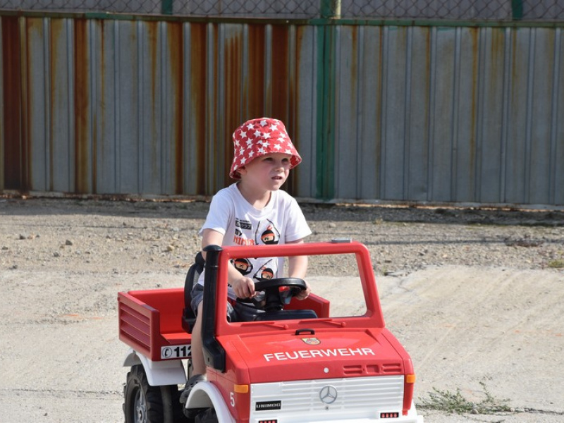 Stavanie mája 2013