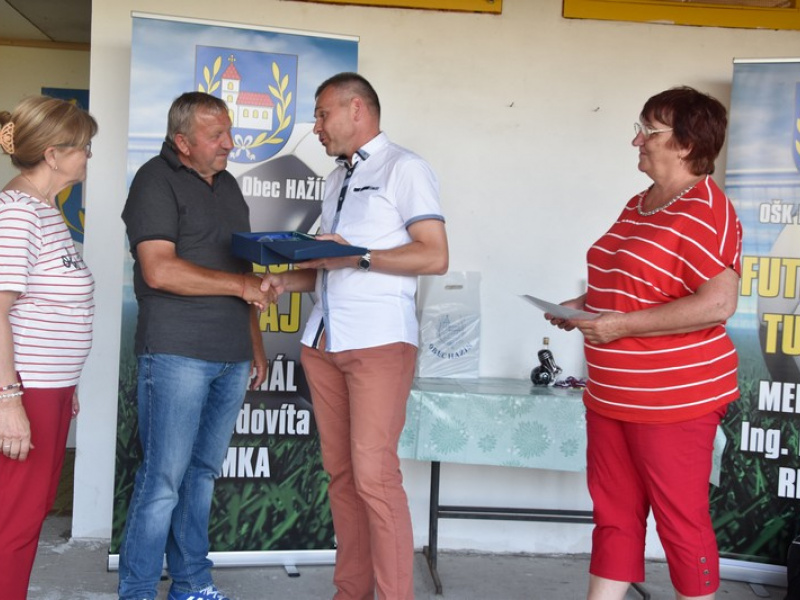 Stavanie mája 2013