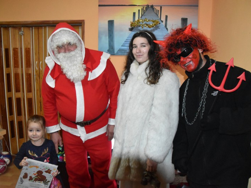 Stavanie mája 2013
