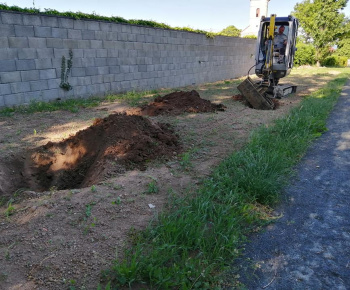 Projekt KSK : Hažín - revitalizácia obce - Komunitná prírodná zá